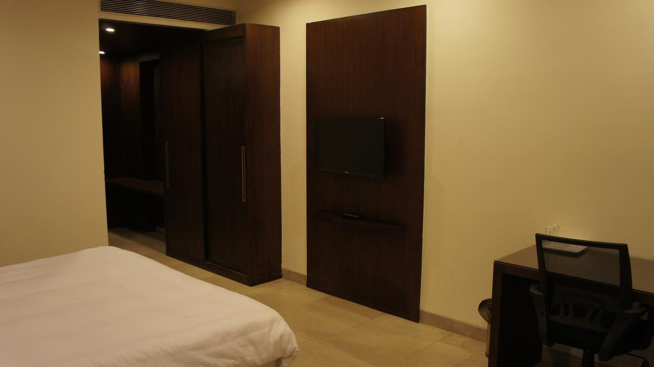 Hotel Ashish International Bhilai Kültér fotó